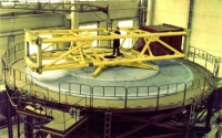 Centrifugal acceleration test stand